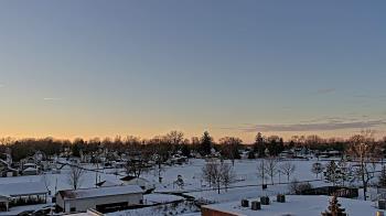 Weather camera view of Beecher ES.