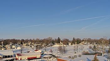 Weather camera view of Beecher ES.