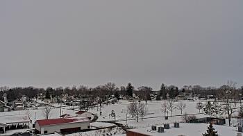 Weather camera view of Beecher ES.