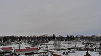 Weather camera view of Beecher ES.