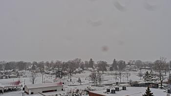 Weather camera view of Beecher ES.