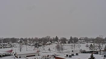 Weather camera view of Beecher ES.