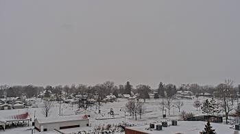 Weather camera view of Beecher ES.