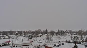 Weather camera view of Beecher ES.