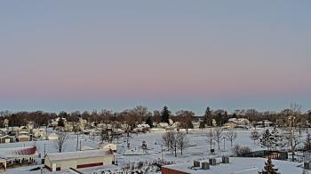 Weather camera view of Beecher ES.