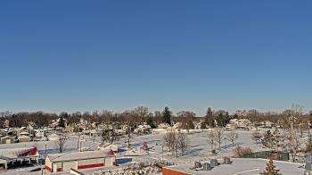 Weather camera view of Beecher ES.