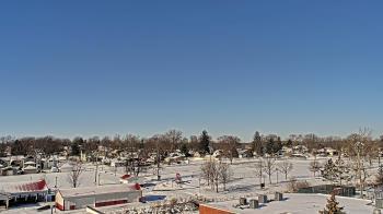 Weather camera view of Beecher ES.