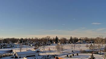 Weather camera view of Beecher ES.