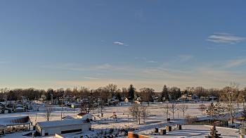 Weather camera view of Beecher ES.