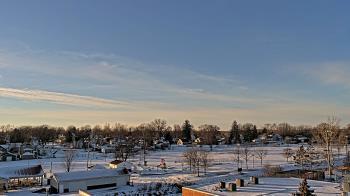 Weather camera view of Beecher ES.