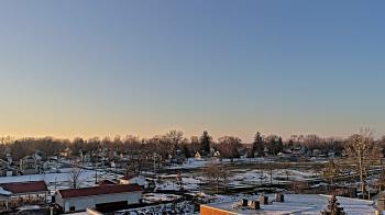 Weather camera view of Beecher ES.