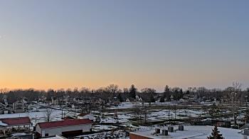 Weather camera view of Beecher ES.