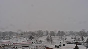 Weather camera view of Beecher ES.