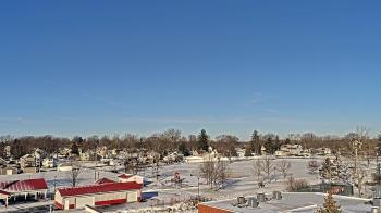 Weather camera view of Beecher ES.