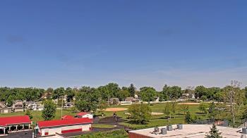 Weather camera view of Beecher ES.