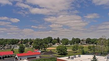 Weather camera view of Beecher ES.