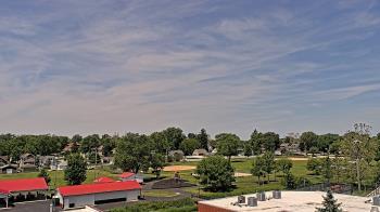 Weather camera view of Beecher ES.