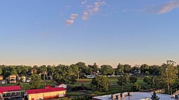 Weather camera view of Beecher ES.