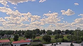Weather camera view of Beecher ES.