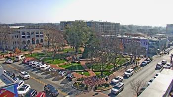 Weather camera view of Walton�s 5 & 10.