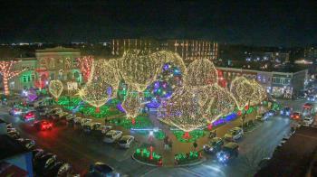 Weather camera view of Walton�s 5 & 10.