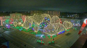 Weather camera view of Walton�s 5 & 10.