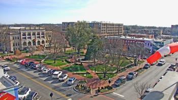 Weather camera view of Walton�s 5 & 10.