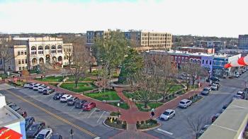 Weather camera view of Walton�s 5 & 10.