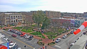 Weather camera view of Walton�s 5 & 10.