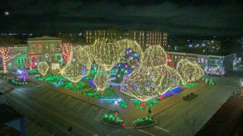 Weather camera view of Walton�s 5 & 10.