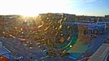 Weather camera view of Walton�s 5 & 10.