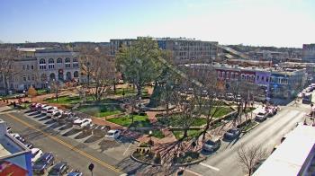 Weather camera view of Walton�s 5 & 10.