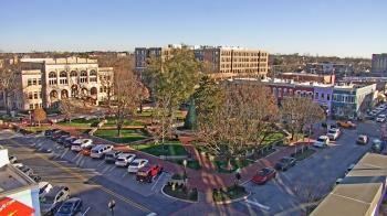 Weather camera view of Walton�s 5 & 10.