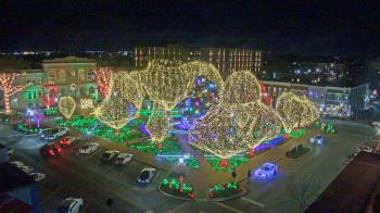 Weather camera view of Walton�s 5 & 10.