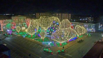 Weather camera view of Walton�s 5 & 10.