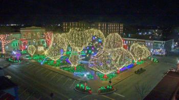 Weather camera view of Walton�s 5 & 10.