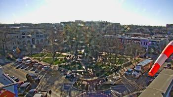 Weather camera view of Walton�s 5 & 10.