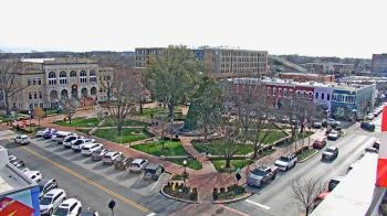 Weather camera view of Walton�s 5 & 10.