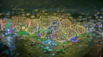 Weather camera view of Walton�s 5 & 10.