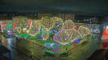 Weather camera view of Walton�s 5 & 10.