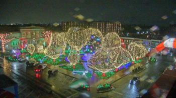 Weather camera view of Walton�s 5 & 10.