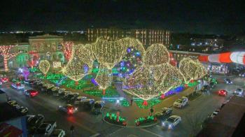 Weather camera view of Walton�s 5 & 10.