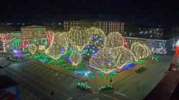 Weather camera view of Walton�s 5 & 10.