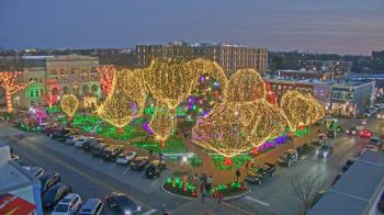 Weather camera view of Walton�s 5 & 10.