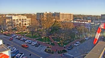 Weather camera view of Walton�s 5 & 10.