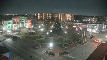 Weather camera view of Walton�s 5 & 10.