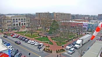 Weather camera view of Walton�s 5 & 10.