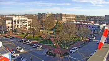 Weather camera view of Walton�s 5 & 10.