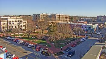 Weather camera view of Walton�s 5 & 10.