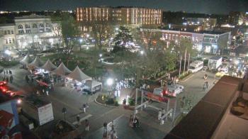 Weather camera view of Walton�s 5 & 10.